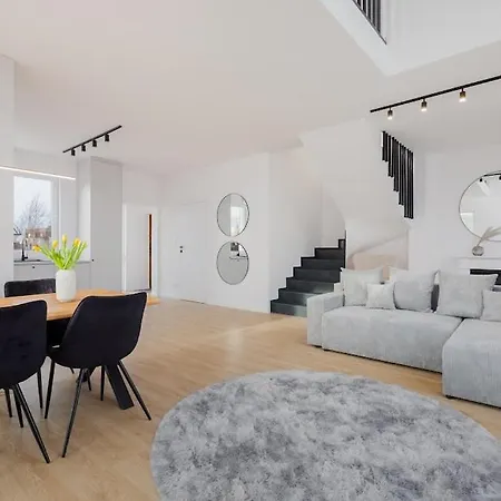 Nadmorski Przy Plazy Dwupoziomowy Apartman